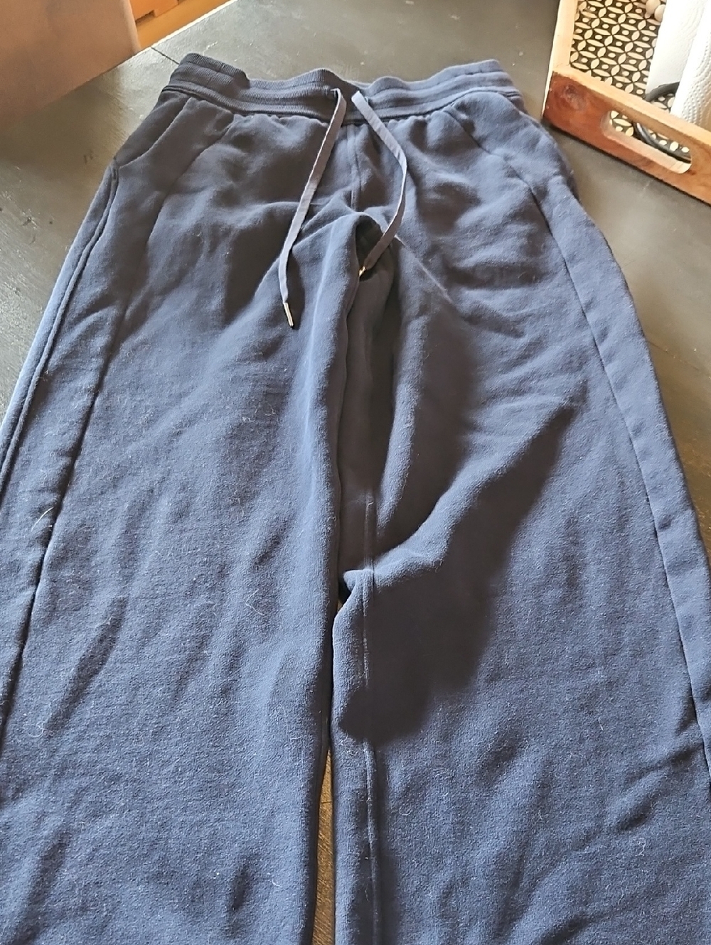 lululemon athletica Navy Sweat Pants Size 6